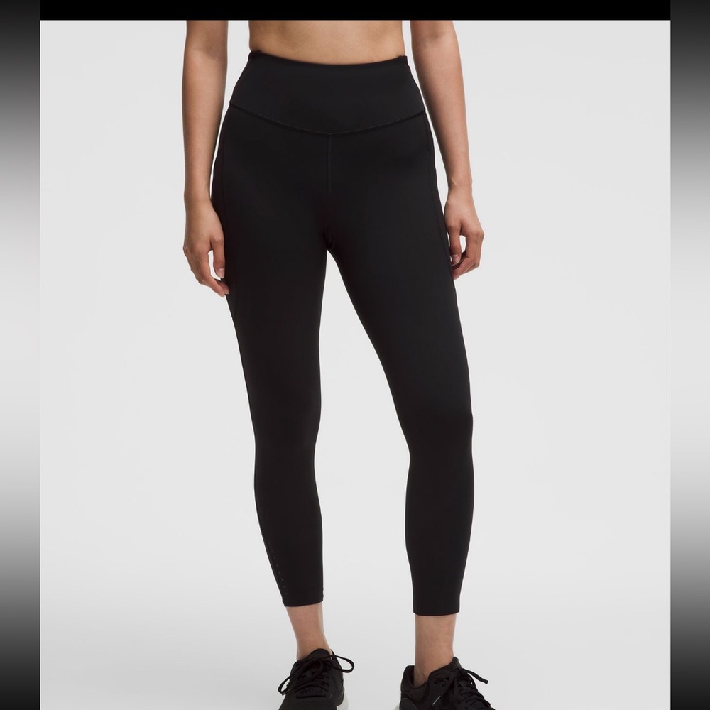 Lululemon fast and free 25” (multiple) like new!